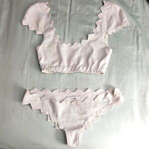 Marysia Swim Mexico Scalloped Cap-Sleeve White Bikini Set - XS